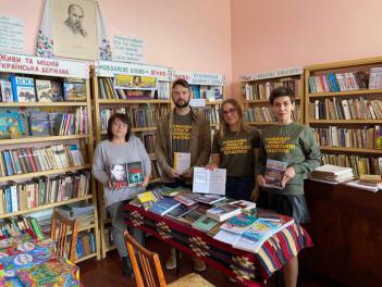 Димерська селищна рада продовжує приділяти увагу нашим бібліотекам
