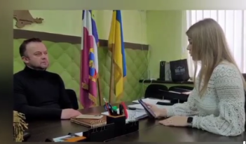 Учнівське об`єднання `ТЕРИТОРІЯ УСПІХУ` Димерської ТГ з Димерським селищним головою Володимиром Підкурганним про єдність Димерської громади