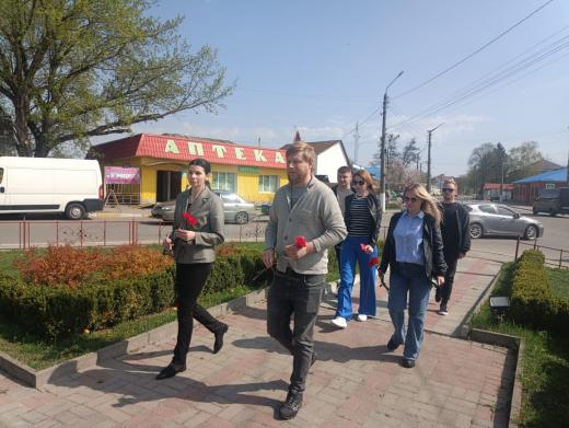 11 квітня - Міжнародний день визволення в’язнів фашистських концтаборів