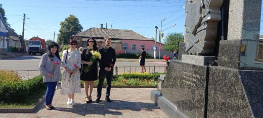 22 червня - День скорботи та вшанування пам’яті жертв війни в Україні